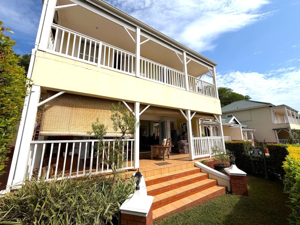 Townhouse for sale in Mount Edgecombe Country Estate - 1MT1735248