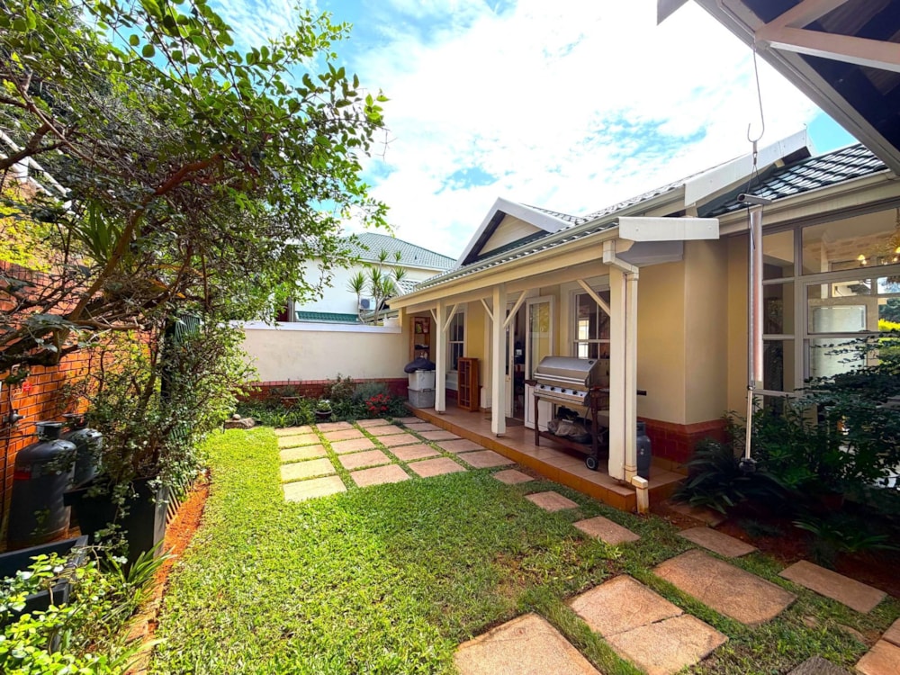Townhouse for sale in Mount Edgecombe Country Estate - 1MT1735248