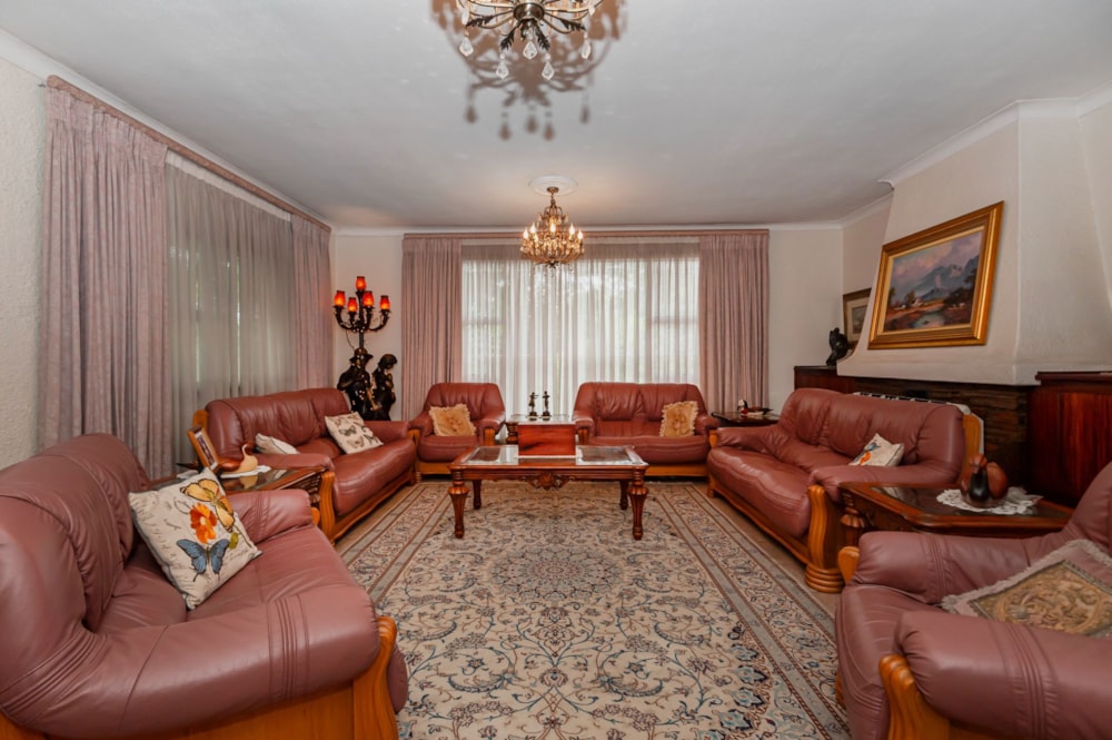 House for sale in Victory Park - HP1733607