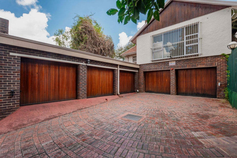 House for sale in Victory Park - HP1733607