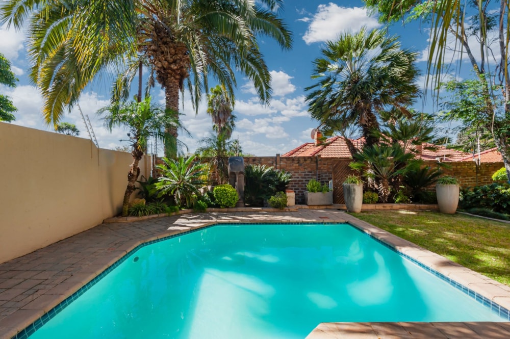 House for sale in Sydenham, Johannesburg - BED1743457 House for sale in Sydenham, Johannesburg - BED1743457