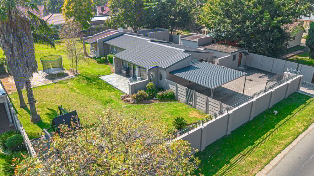 House for sale in Farrarmere - EN1736499