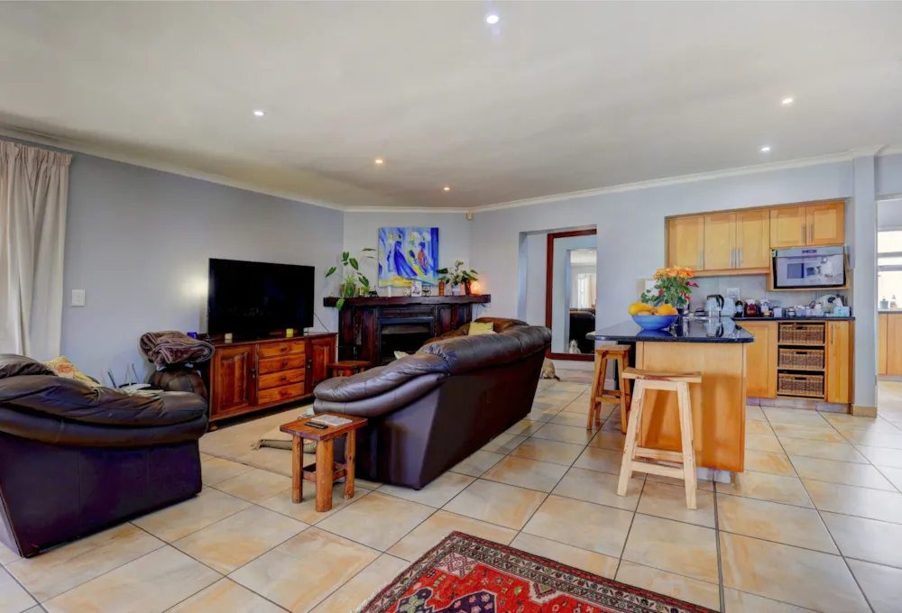 House let in Kingswood Golf Estate - GEO1736332 House let in Kingswood Golf Estate - GEO1736332