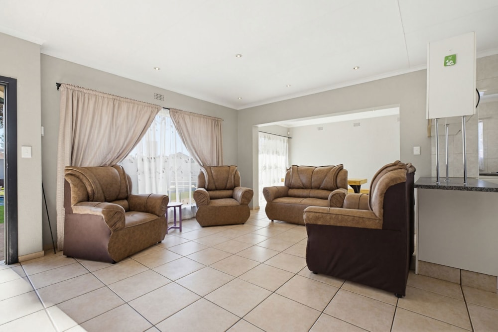 House for sale in Brentwood Park, Benoni - EN1735947