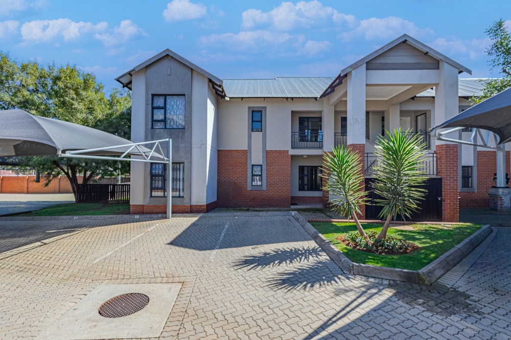 Security complex home for sale in Goedeburg - EN1729464