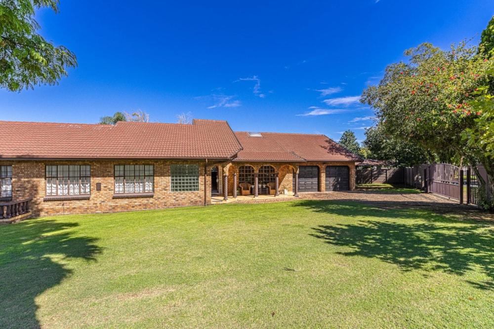 House for sale in Farrarmere - EN1737329