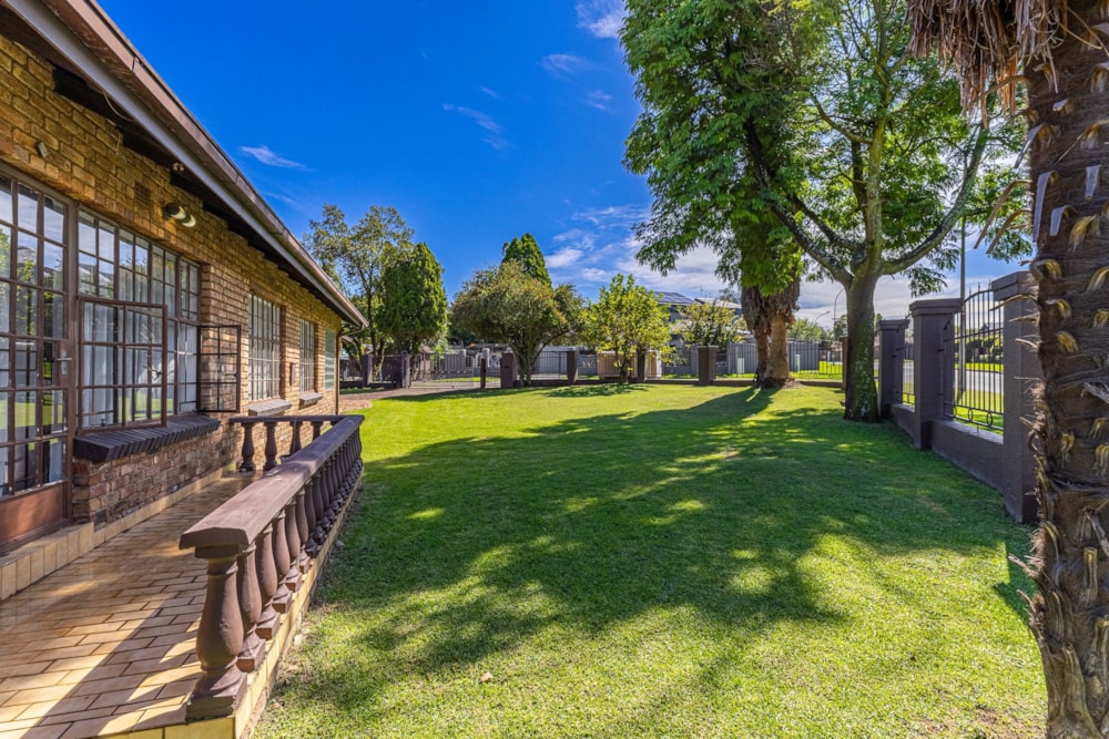 House for sale in Farrarmere - EN1737329