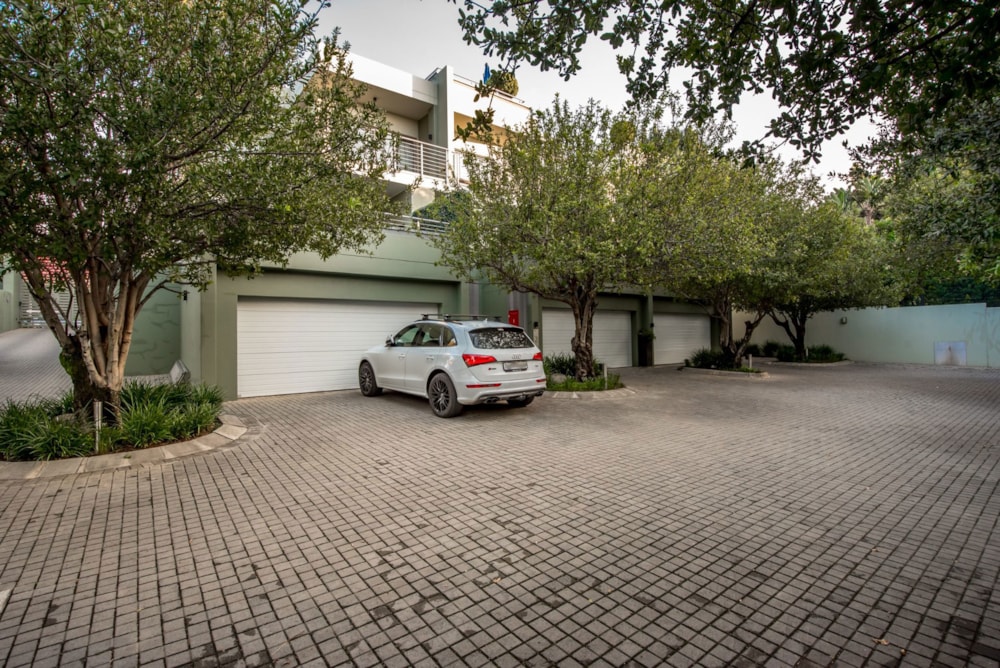 Townhouse for sale in Craighall Park - HP1650957