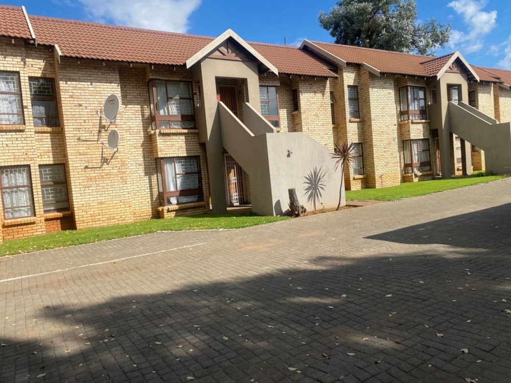 Townhouse for sale in Universitas - 1BX1741120