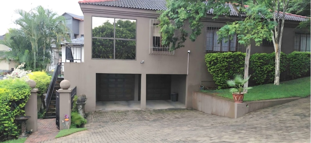 House for sale in Stonehenge - 1NS1738018 House for sale in Stonehenge - 1NS1738018