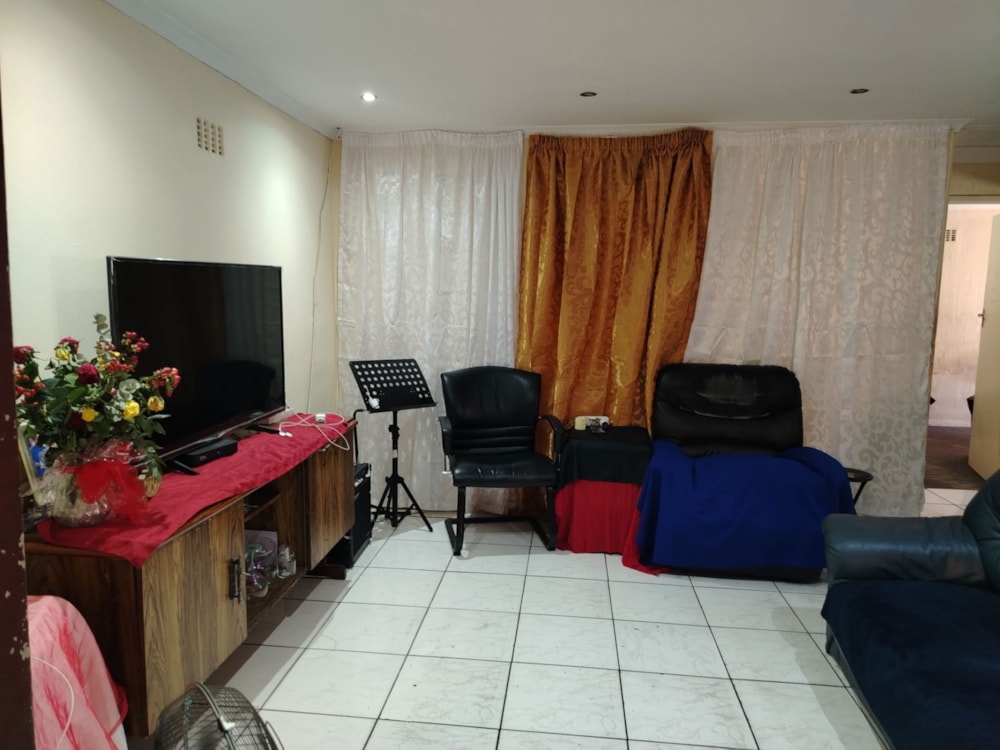 House sold in Portlands - 1MN1736089