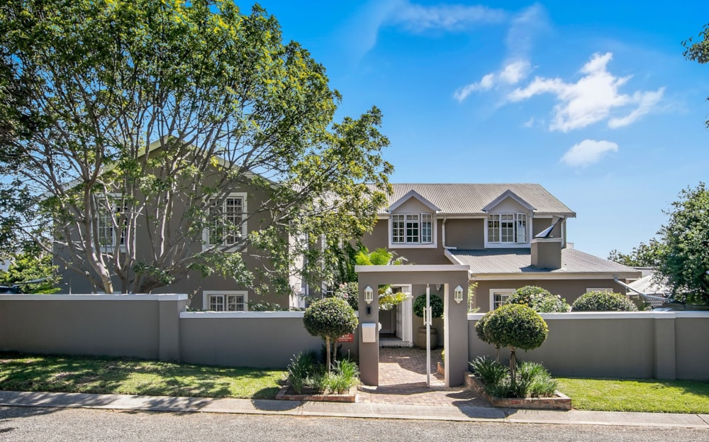 House for sale in Rexford - 1KG1735278