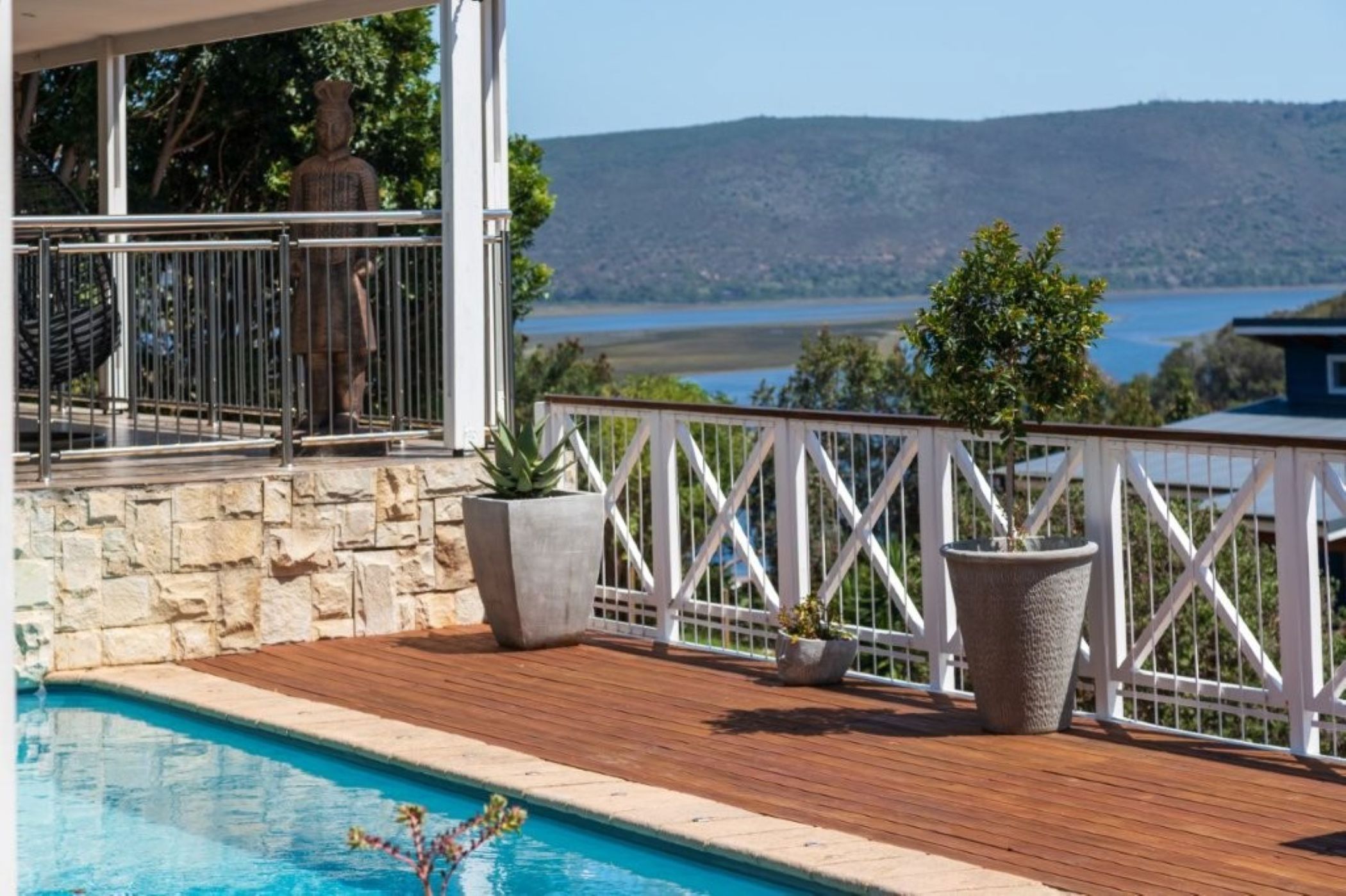 House for sale in Knysna Heights - 1KG1738082