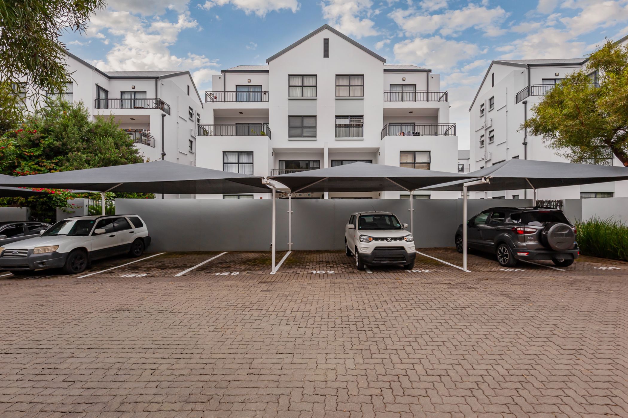 Apartment for sale in Greenstone Hill - BED1737862