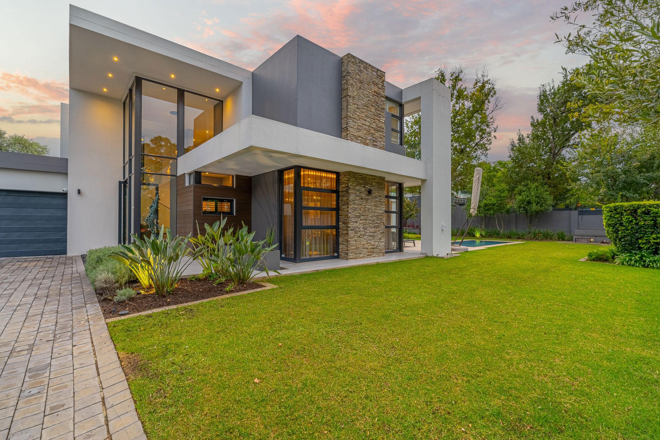 Cluster for sale in Bryanston - HP1735181