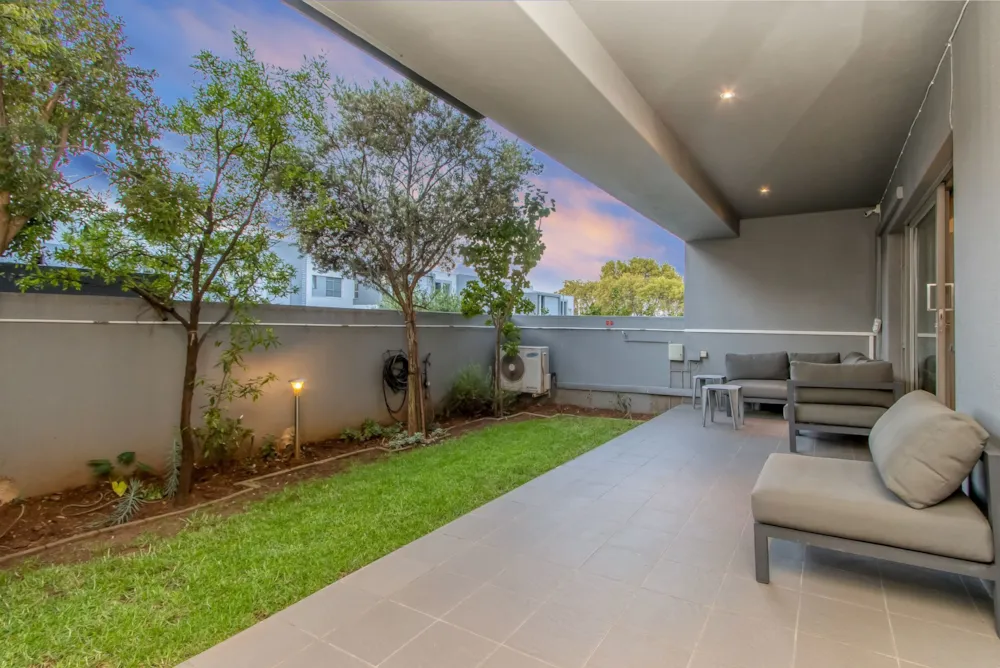 Apartment for sale in Oaklands, Johannesburg - HP1736278 Apartment for sale in Oaklands, Johannesburg - HP1736278