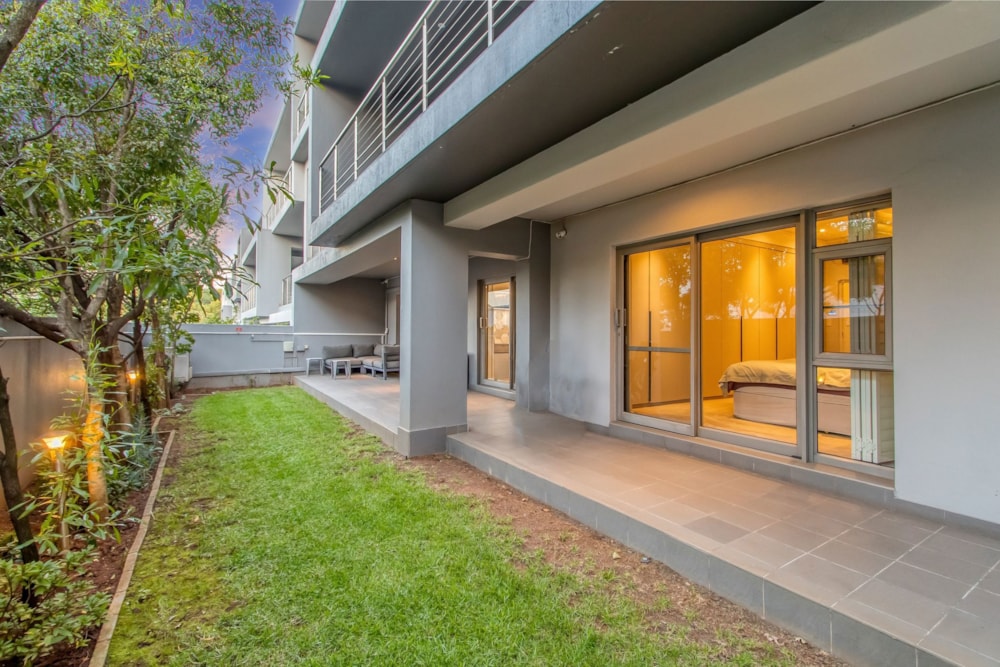 Apartment for sale in Oaklands, Johannesburg - HP1736278