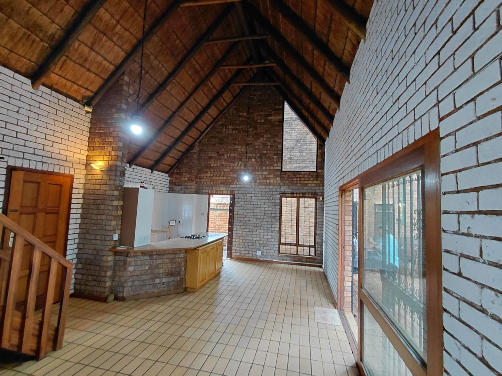 House to rent in Die Hoewes - CNL1737875