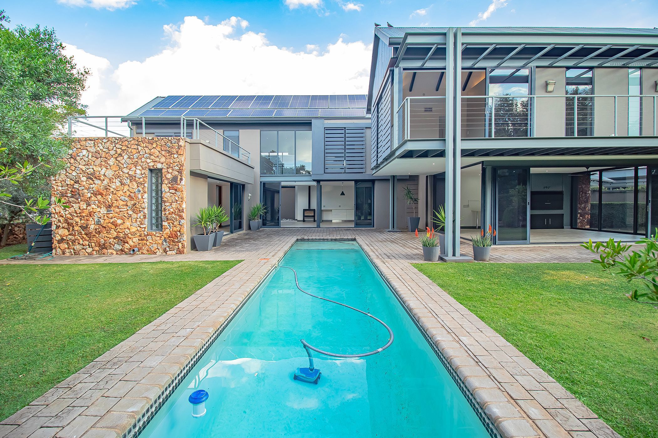 House to rent in Southdowns Estate - CNL1736707