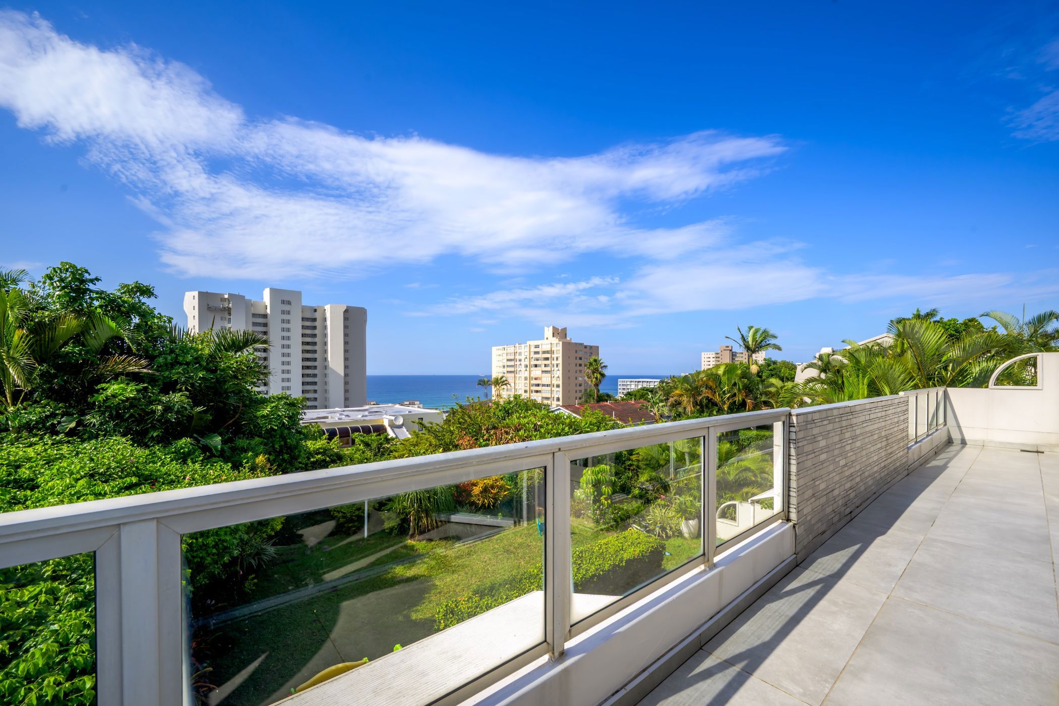 Apartment for sale in uMhlanga Rocks - 1ND1737586