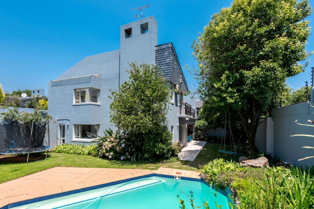 Townhouse to rent in Craighall Park - JBL1738515