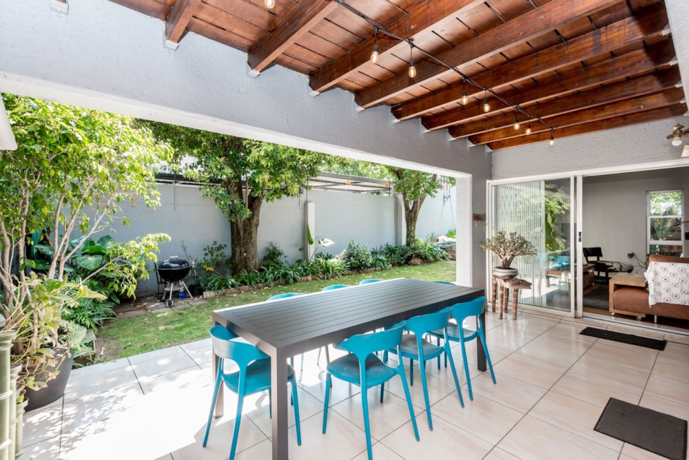 Townhouse to rent in Craighall Park - JBL1738515