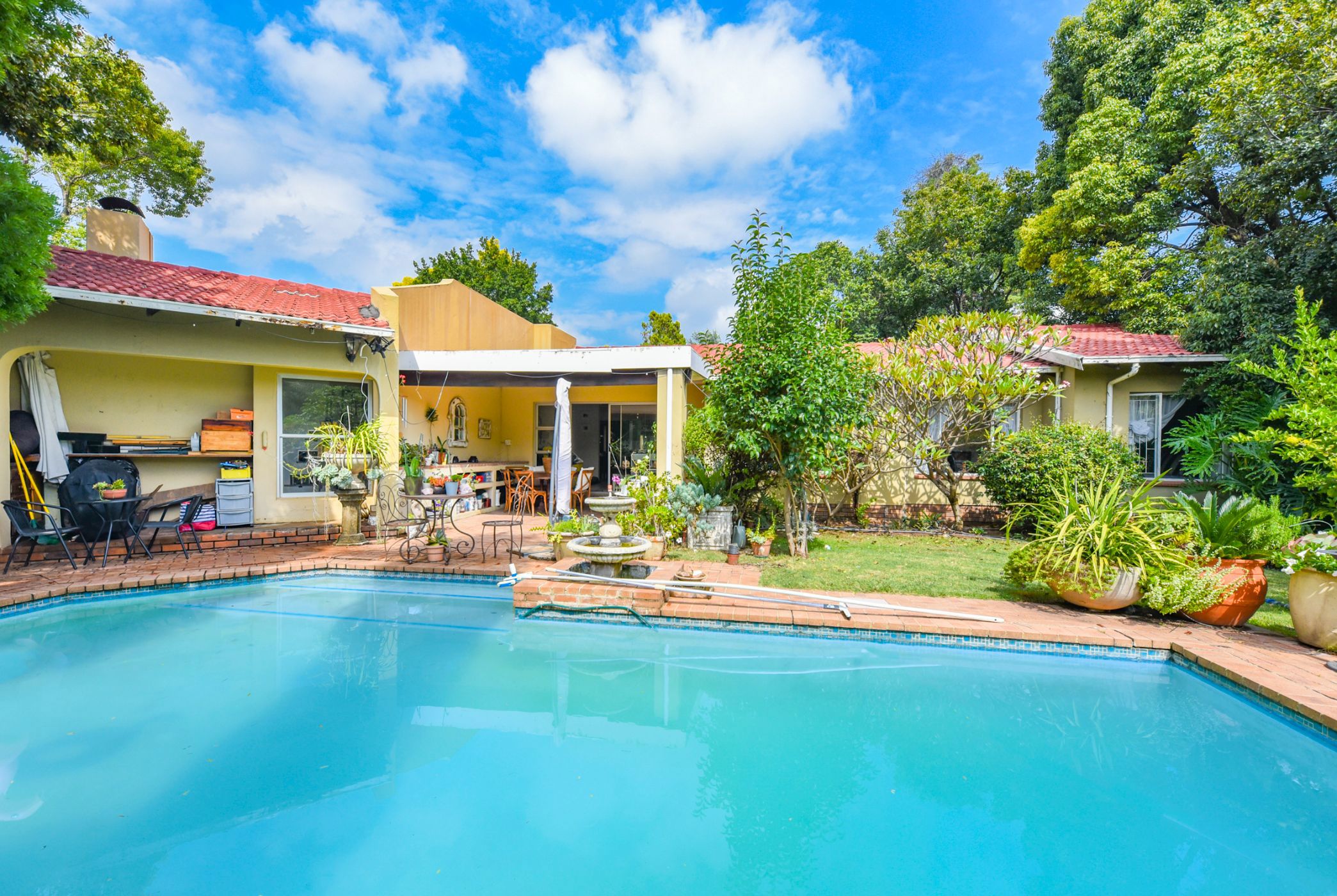 House for sale in Fourways Area - FW1736622