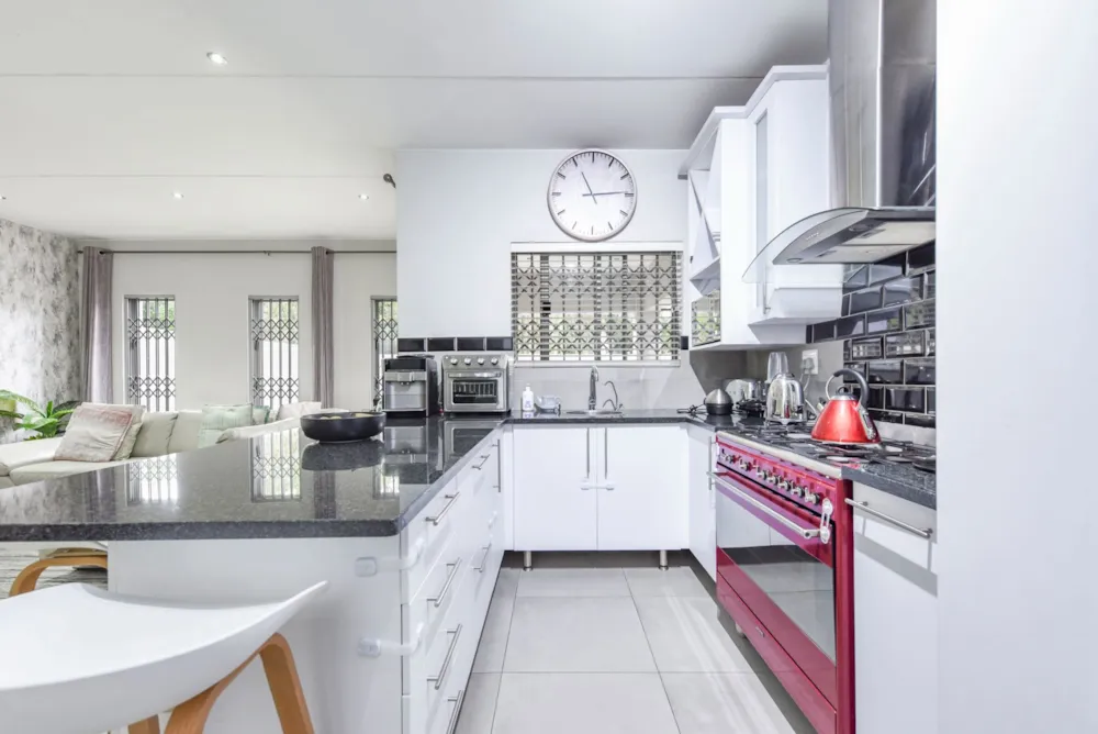 Double-storey apartment let in Witkoppen - FYL1736855 Double-storey apartment let in Witkoppen - FYL1736855