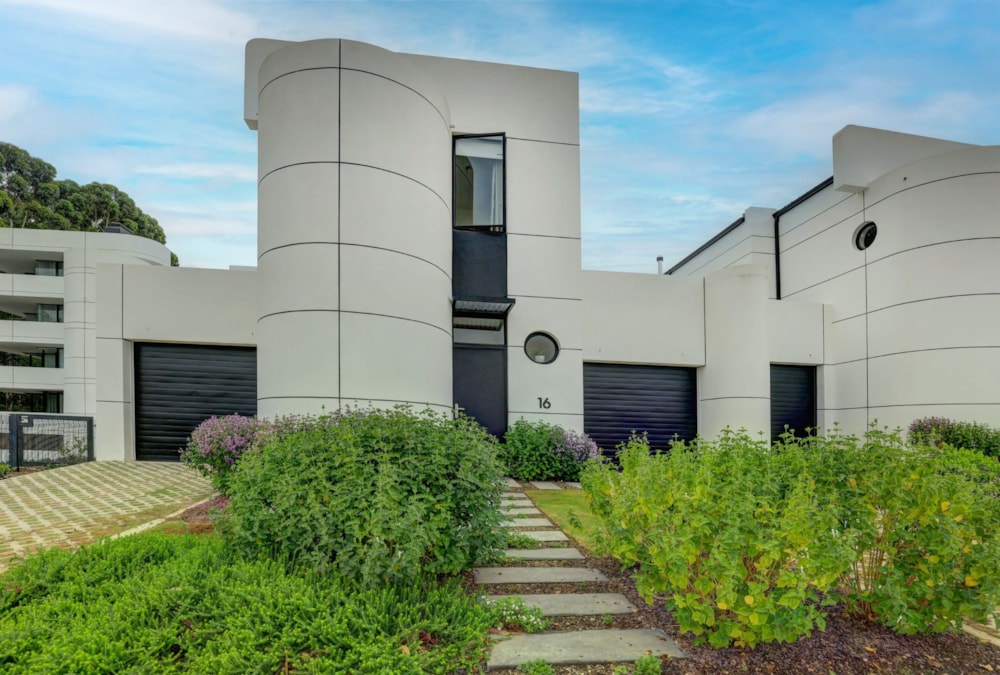 Double-storey house for sale in Arbour Nature Estate - GEO1737407