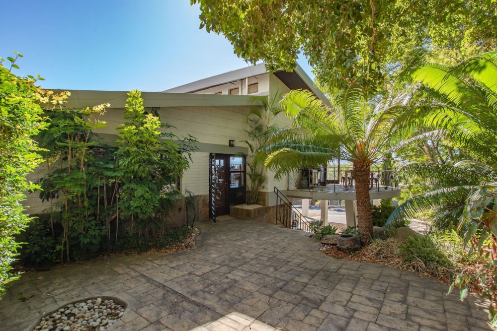House for sale in Paarl - TK1736419 House for sale in Paarl - TK1736419