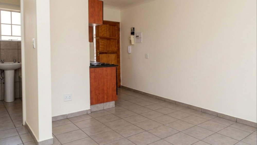 Apartment for sale in Lydenburg (Mashishing) - 1LY1736882