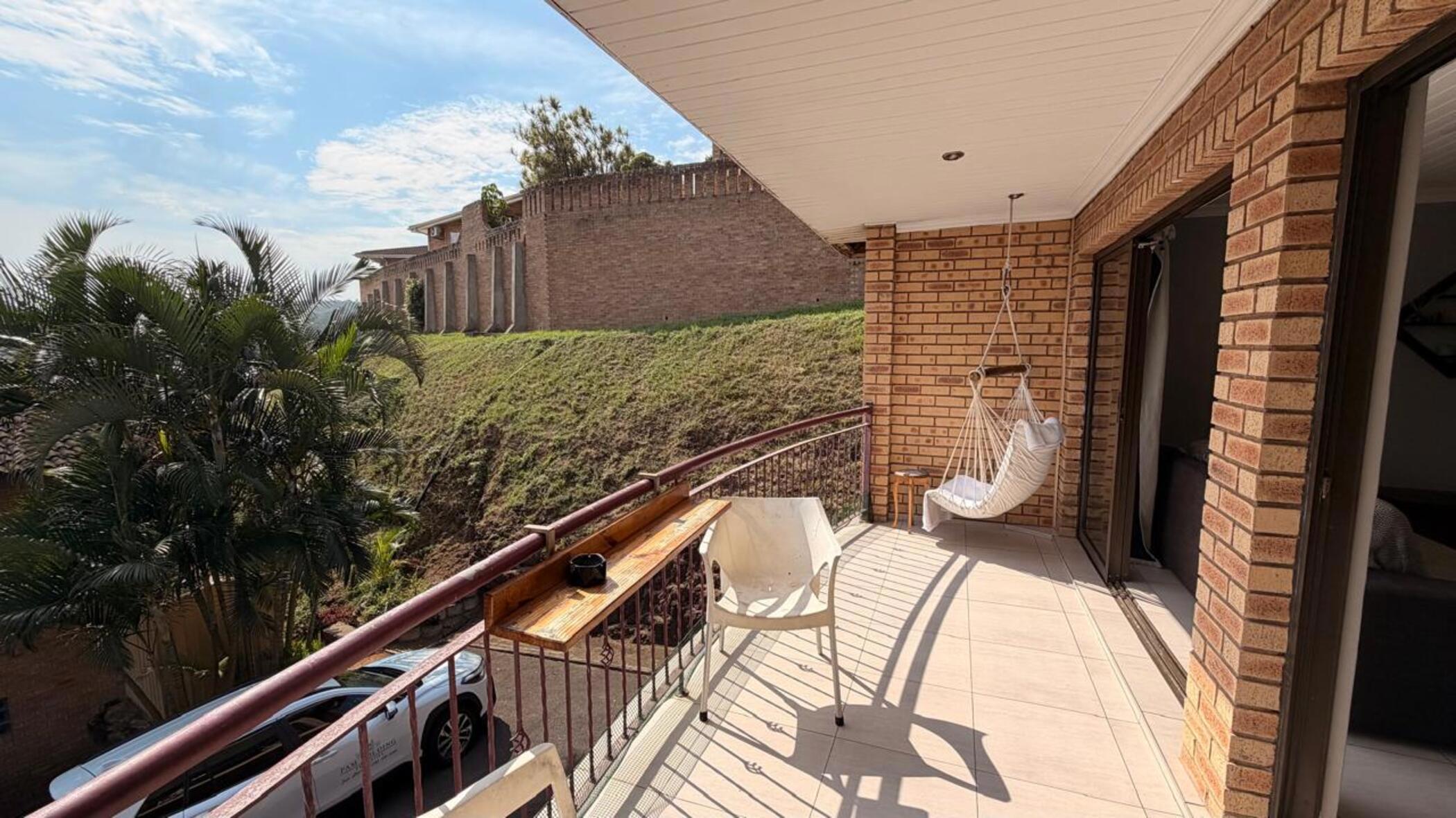 Townhouse for sale in Amanzimtoti - 1WB1736853