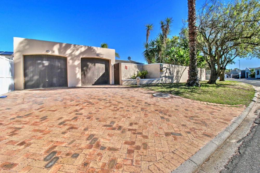 House to rent in Edgemead - 1PLA1738024