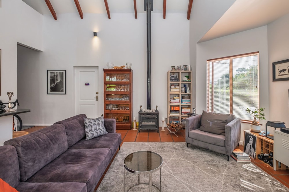 Double-storey apartment for sale in Beach Estate - HOB1736609