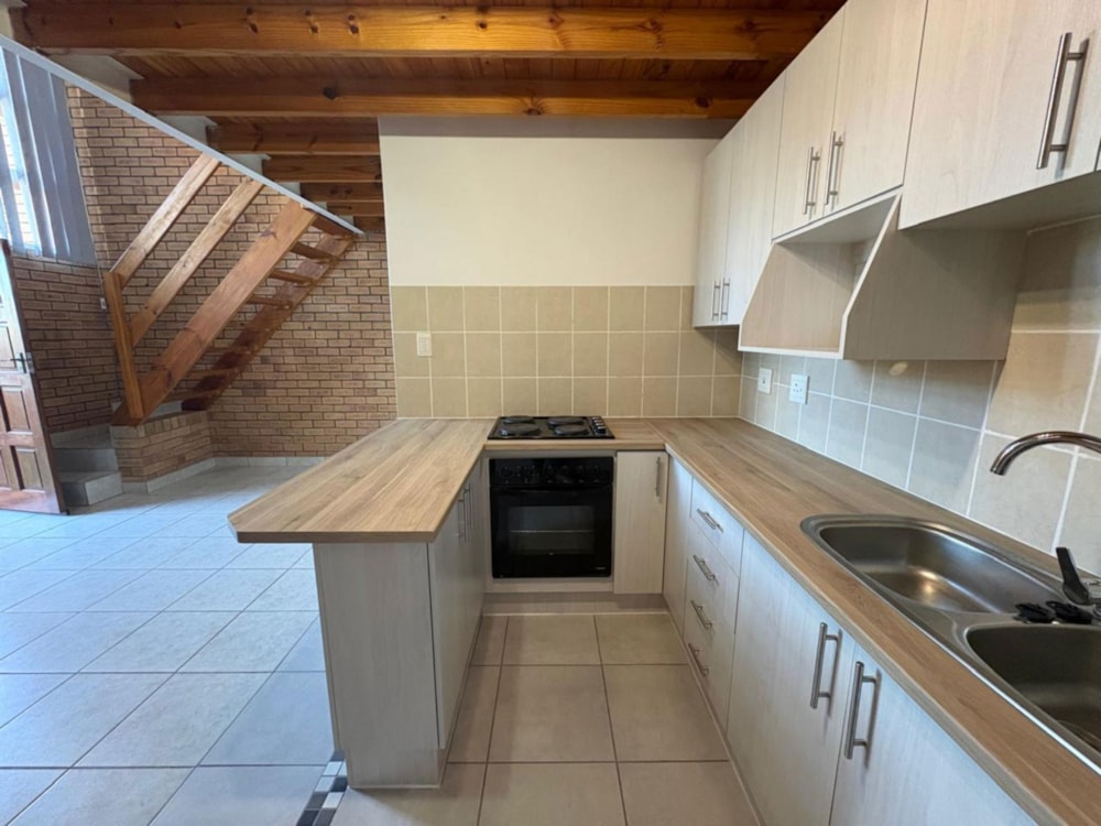 Apartment to rent in Bluewater Bay, Port Elizabeth, Gqeberha - 1PLZ1738262
