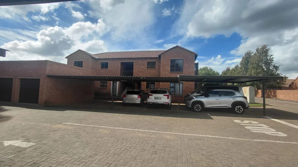 Apartment for sale in Spitskop - 1BX1736394