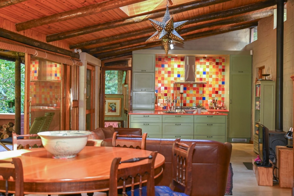 House for sale in Golden Hill - SW1737940