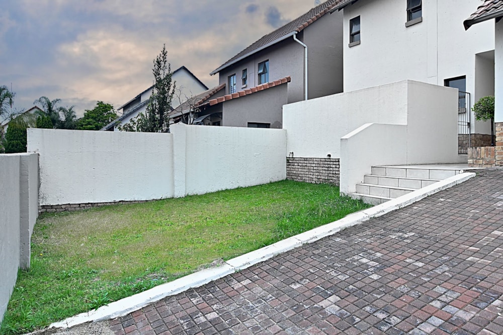Double-storey cluster for sale in Kyalami - MR1737081