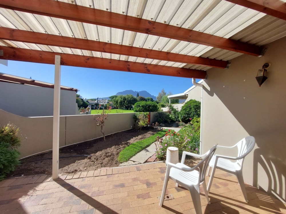 House to rent in Longdown Estate - SWL1736401