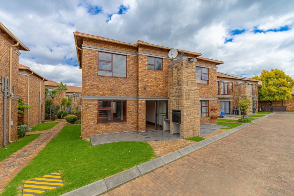 Apartment for sale in Bartlett - BOK1735983