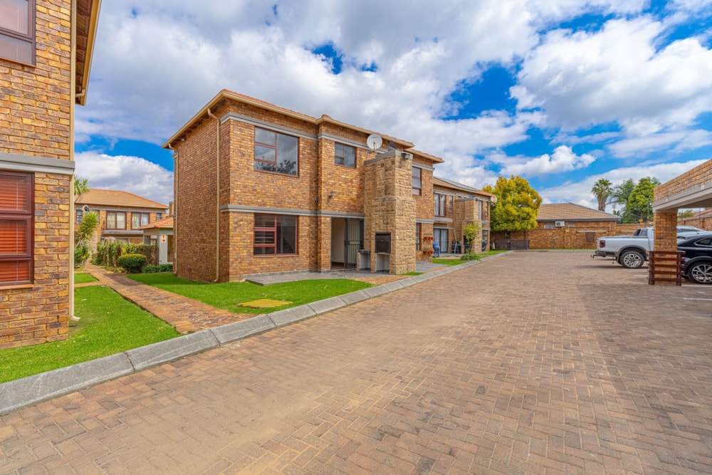 Apartment for sale in Bartlett - BOK1735983