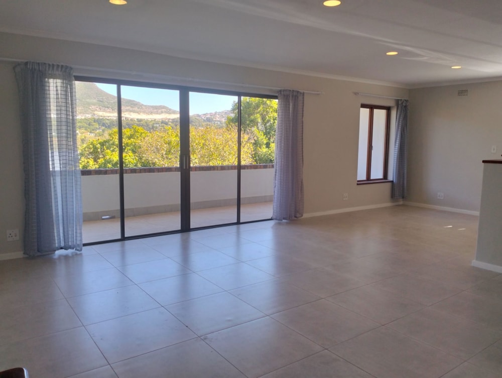 House to rent in Penzance Estate - HOB1737896