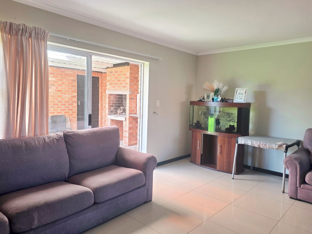 Security complex home for sale in Lorraine - 1PLZ1735859 Security complex home for sale in Lorraine - 1PLZ1735859