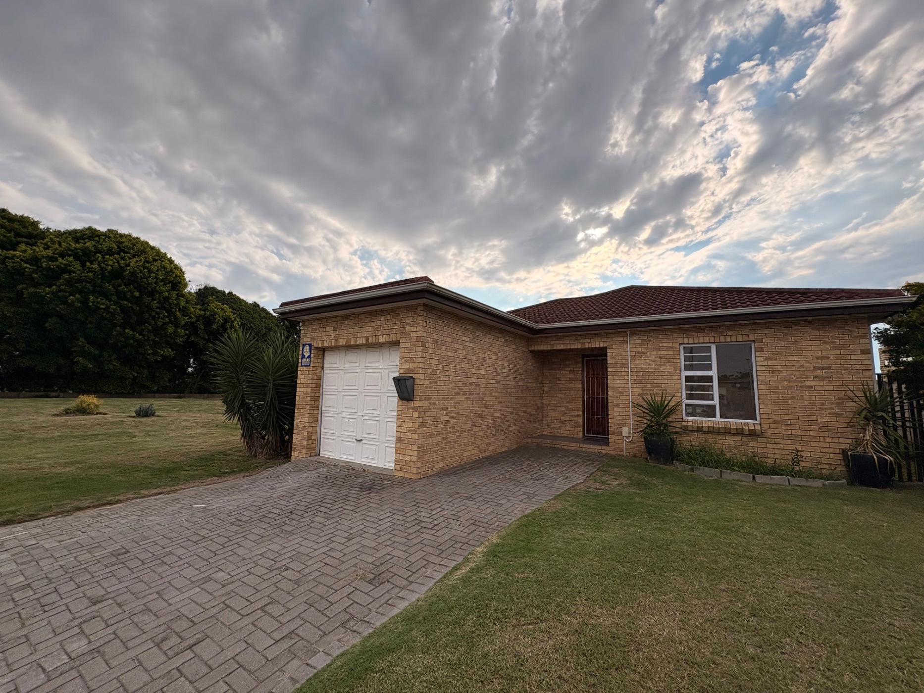 Townhouse for sale in Lorraine - 1PLZ1736464