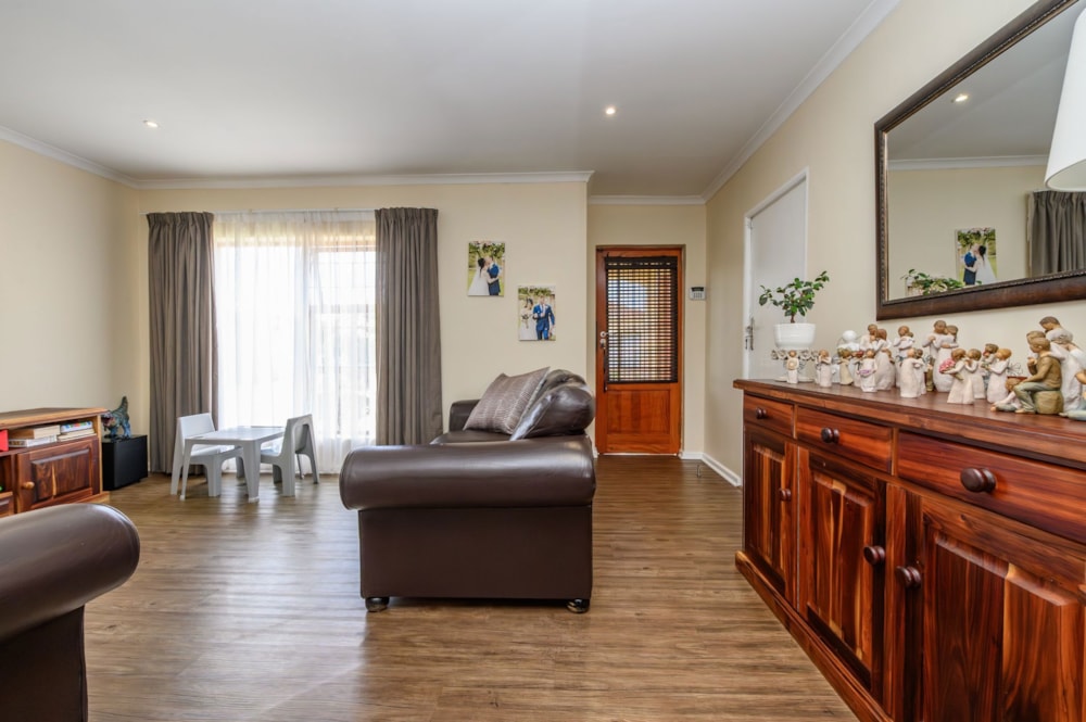 Townhouse for sale in Lorraine - 1PLZ1736037 Townhouse for sale in Lorraine - 1PLZ1736037