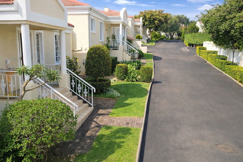 Townhouse for sale in Sterrewag - PT1734825 Townhouse for sale in Sterrewag - PT1734825