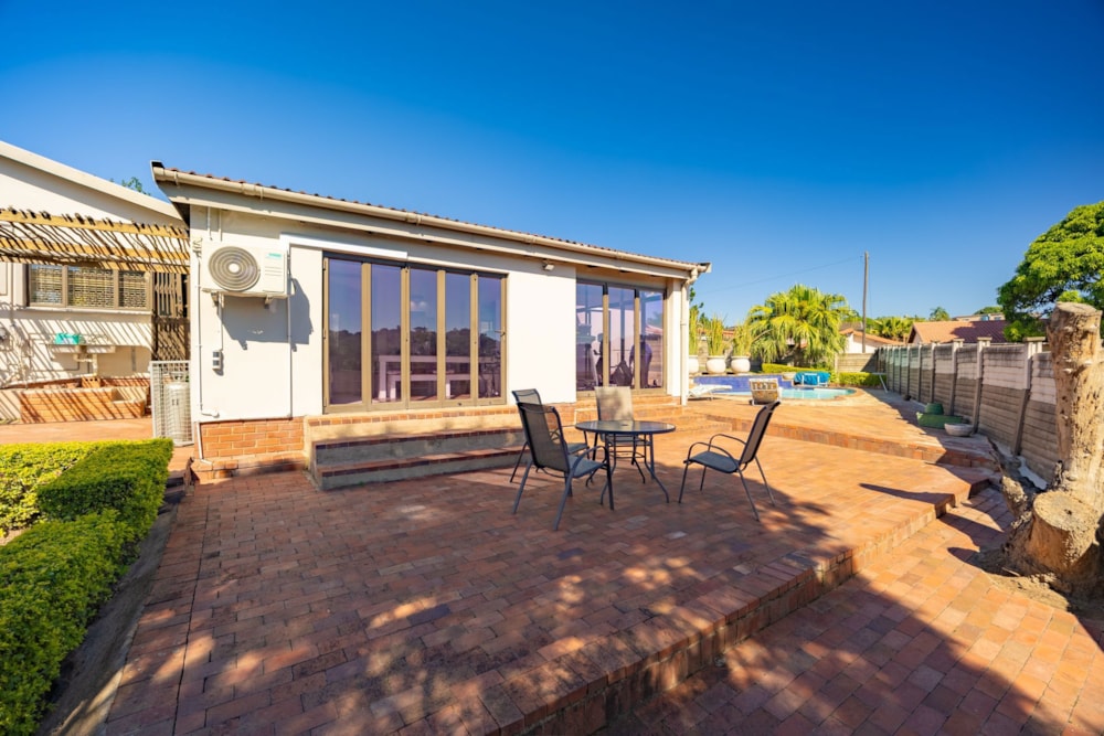 House for sale in Malvern, Queensburgh - 1WP1738146