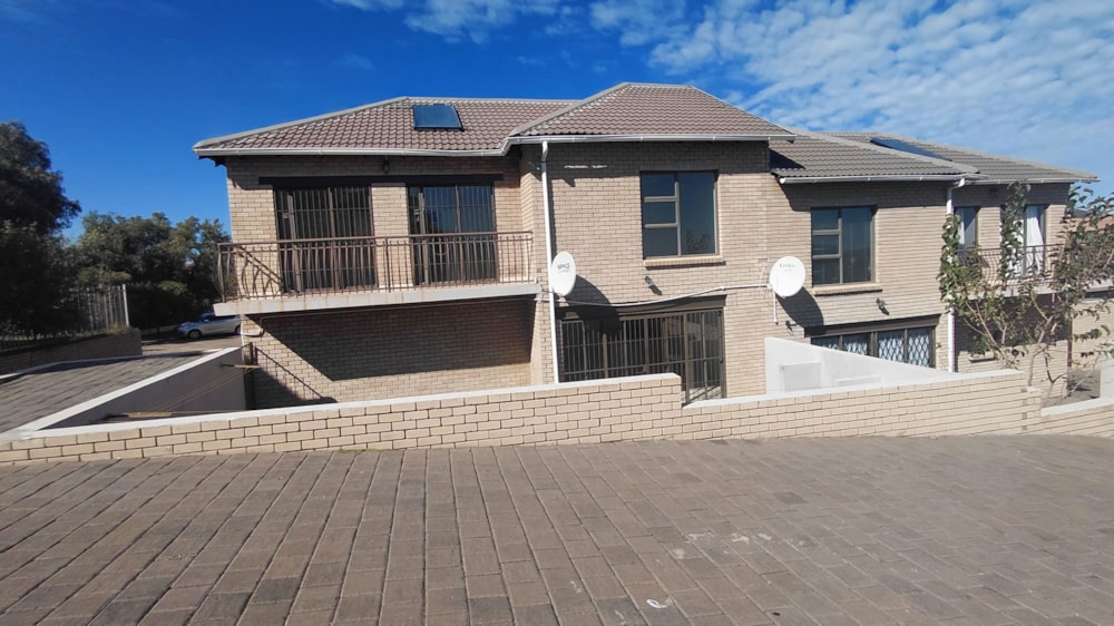 Townhouse for sale in Spitskop - 1BX1736372