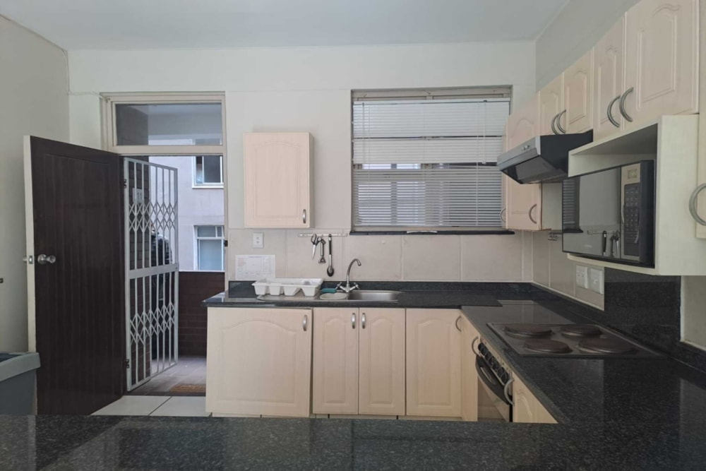 Apartment to rent in Amanzimtoti - 1WB1737450