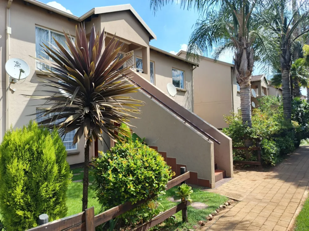 Townhouse for sale in Pomona - KTP1735961 Townhouse for sale in Pomona - KTP1735961